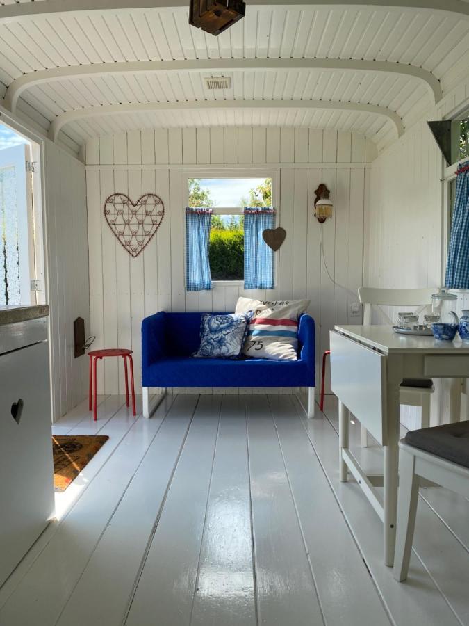 Little Blue House Hotel Oostvoorne Eksteriør billede